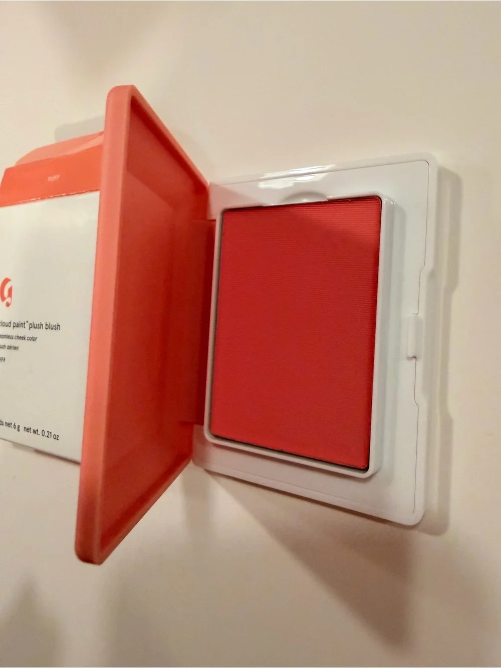 Glossier Cloud Paint Plush Blush “Puff” (light pink) BNIB seamless cheek color